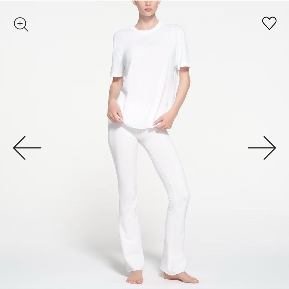 SKIMS relaxed Oversized Tee
